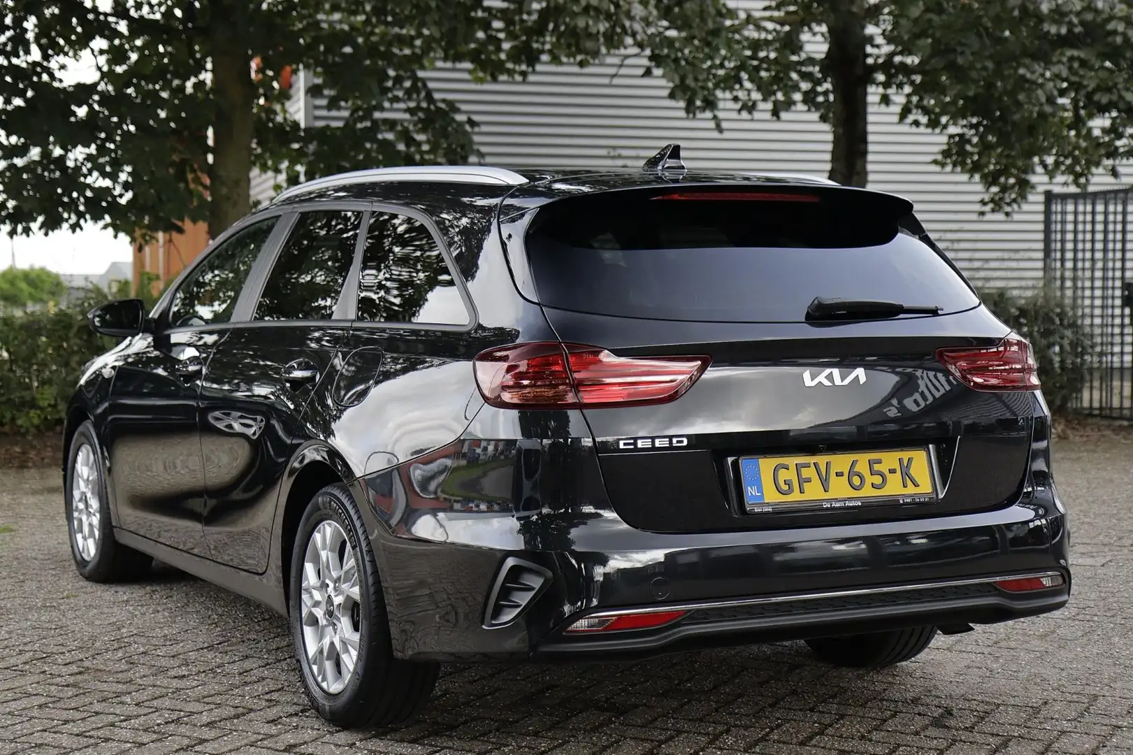 Kia Ceed SW / cee'd SW Sportswagon 1.5 T-GDi DynamicPlusLine Camera Carpl Zwart - 2