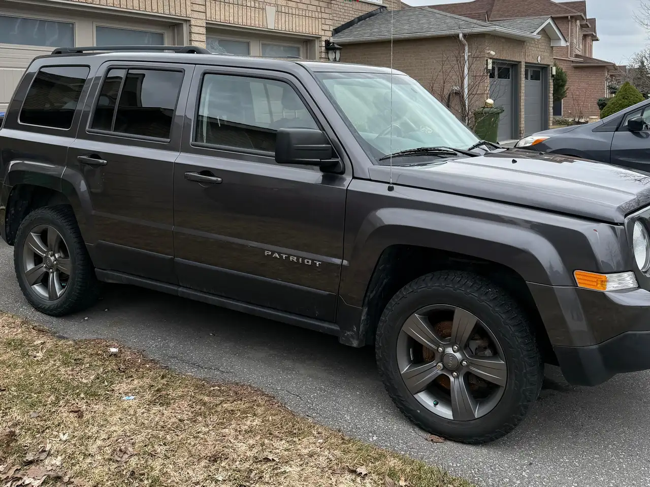 Jeep Patriot снимка Jeep Patriot