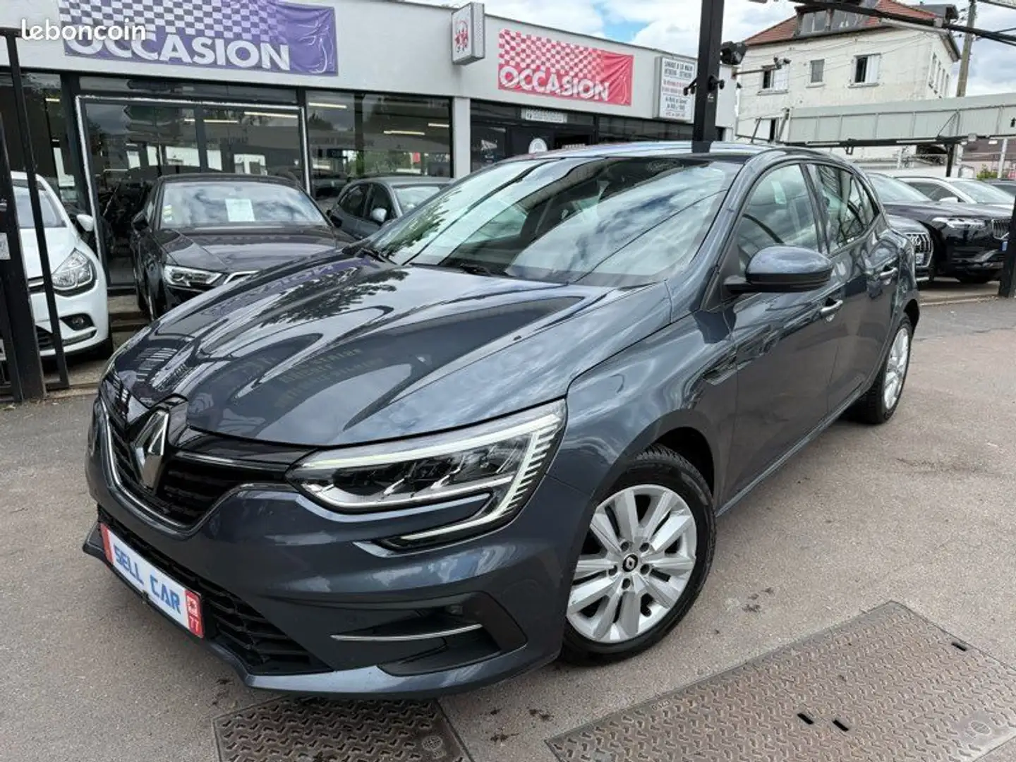 Renault Megane IV (2) 1.5 bluedci 115 business 12-2021 Gris - 1