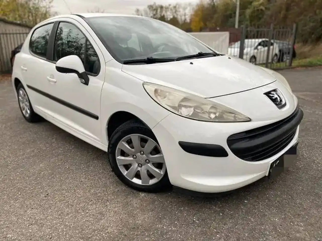 Peugeot 207 1.4 HDi 70ch BLUE LION Style