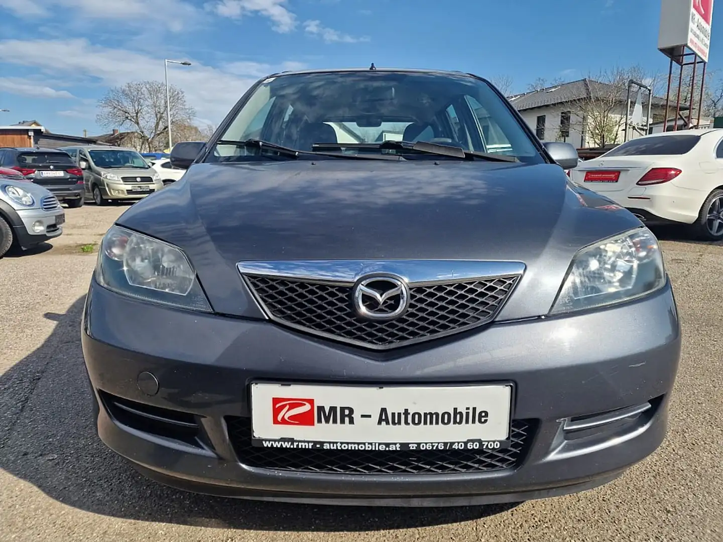 Mazda 2 Mazda2 1,25i Plusline Grau - 2