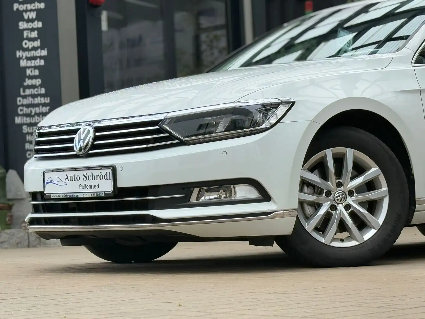 Volkswagen Passat Variant Comfortline DSG 2.0 TDI, ACC, LED, Navi Blanc - 2