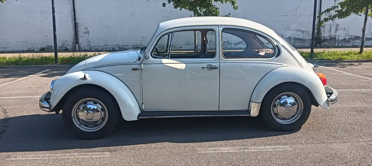 Volkswagen Maggiolino 1.2 tedesco, foto 4