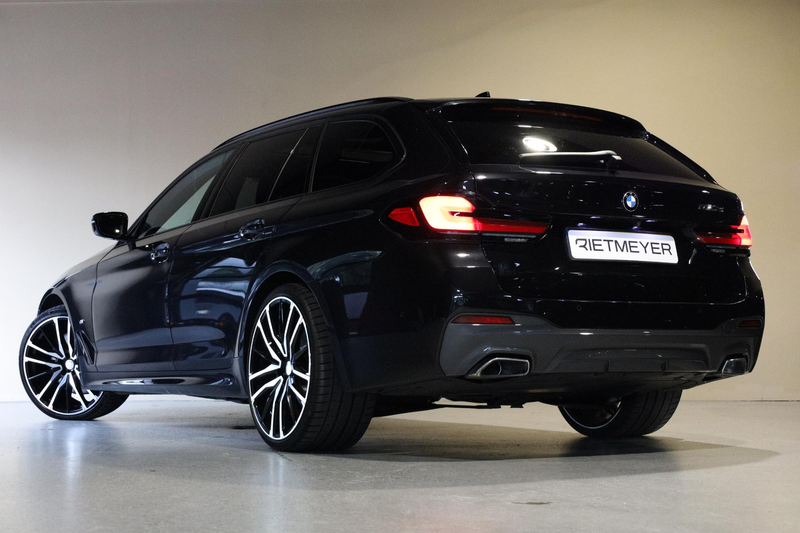 BMW 530 5-serie Touring 530d High Executive — photo 3