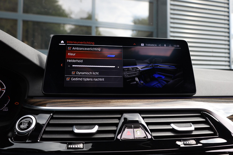 BMW 530 5-serie Touring 530d High Executive — photo 14