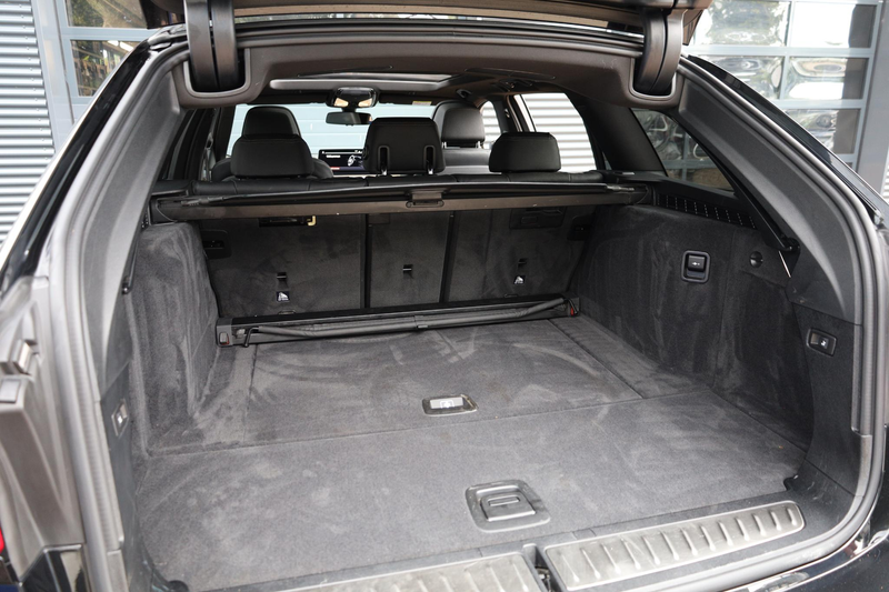 BMW 530 5-serie Touring 530d High Executive — photo 46