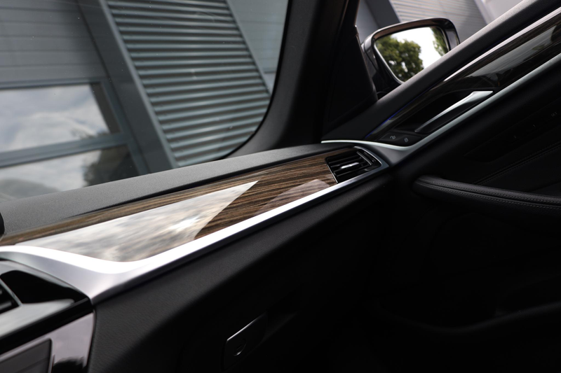 BMW 530 5-serie Touring 530d High Executive — photo 32
