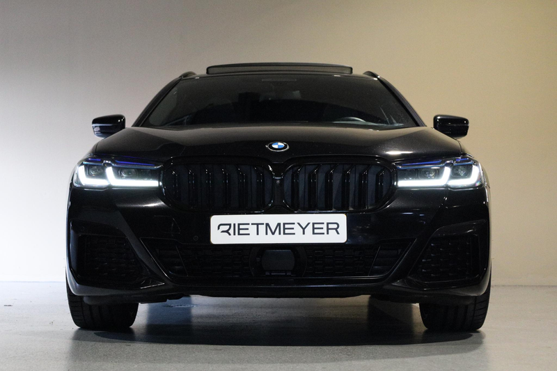 BMW 530 5-serie Touring 530d High Executive — photo 4