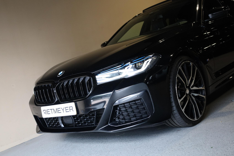 BMW 530 5-serie Touring 530d High Executive — photo 25