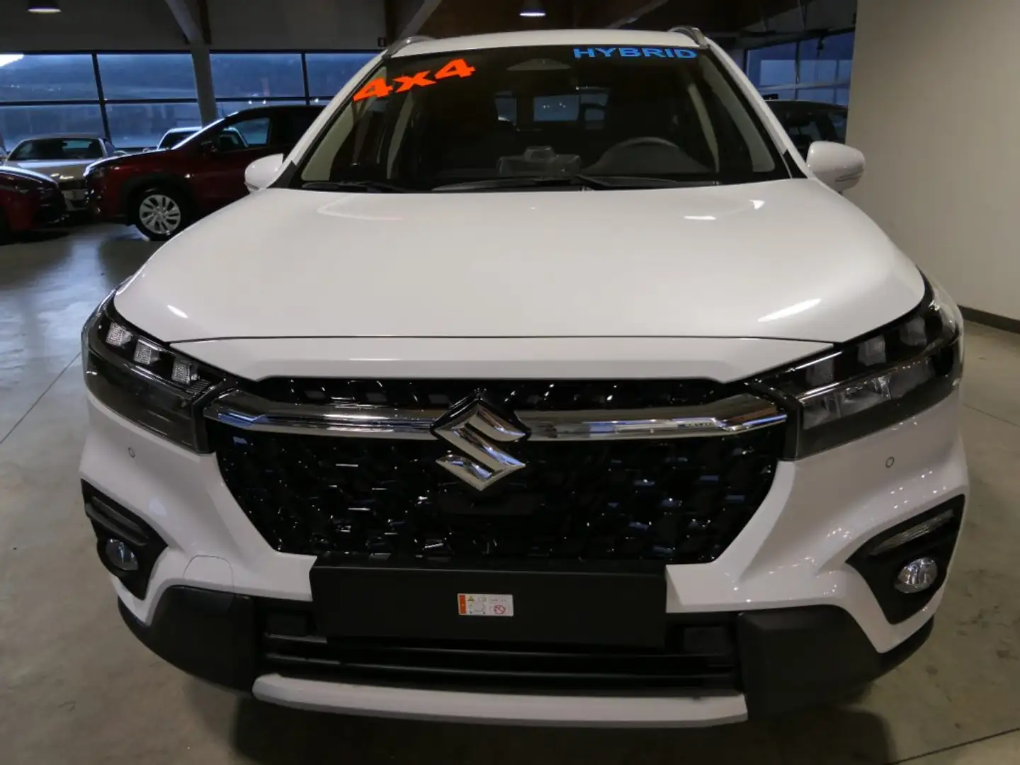 Suzuki S-Cross 1.4 Hybrid 4WD AllGrip Top Argento - 2
