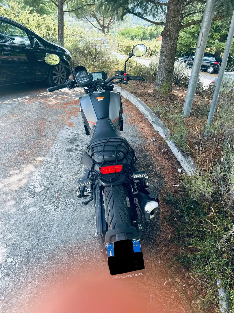 Benelli Leoncino Benelli Leoncino 125 - 1