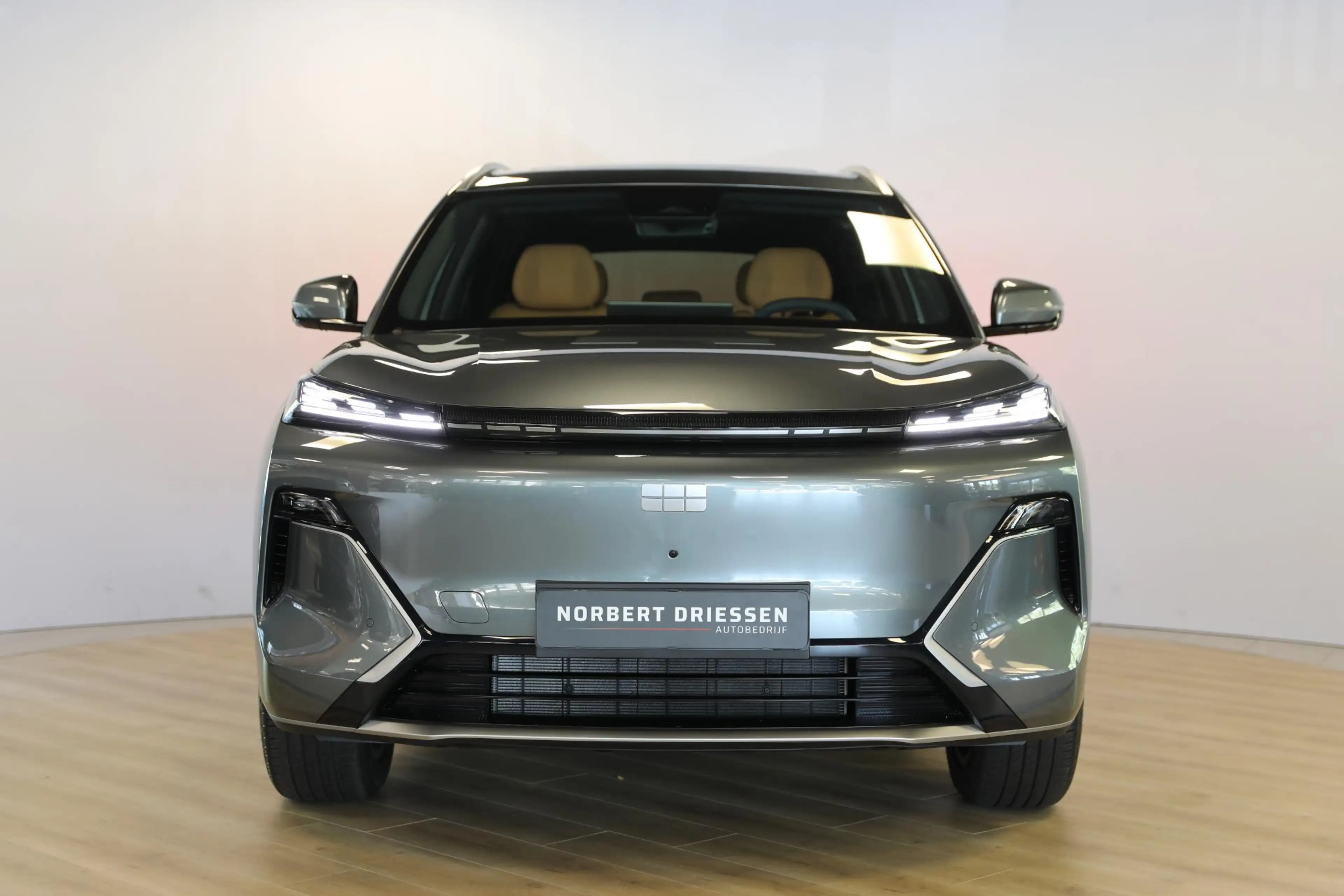 Geely Starray EM-i 1.5 Max+ | Verwacht — photo 7