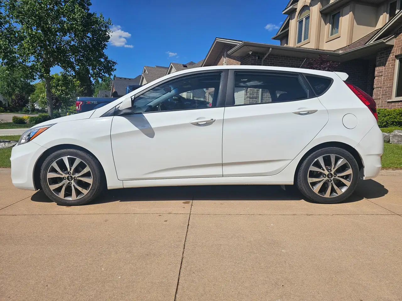 2016 Hyundai ACCENT