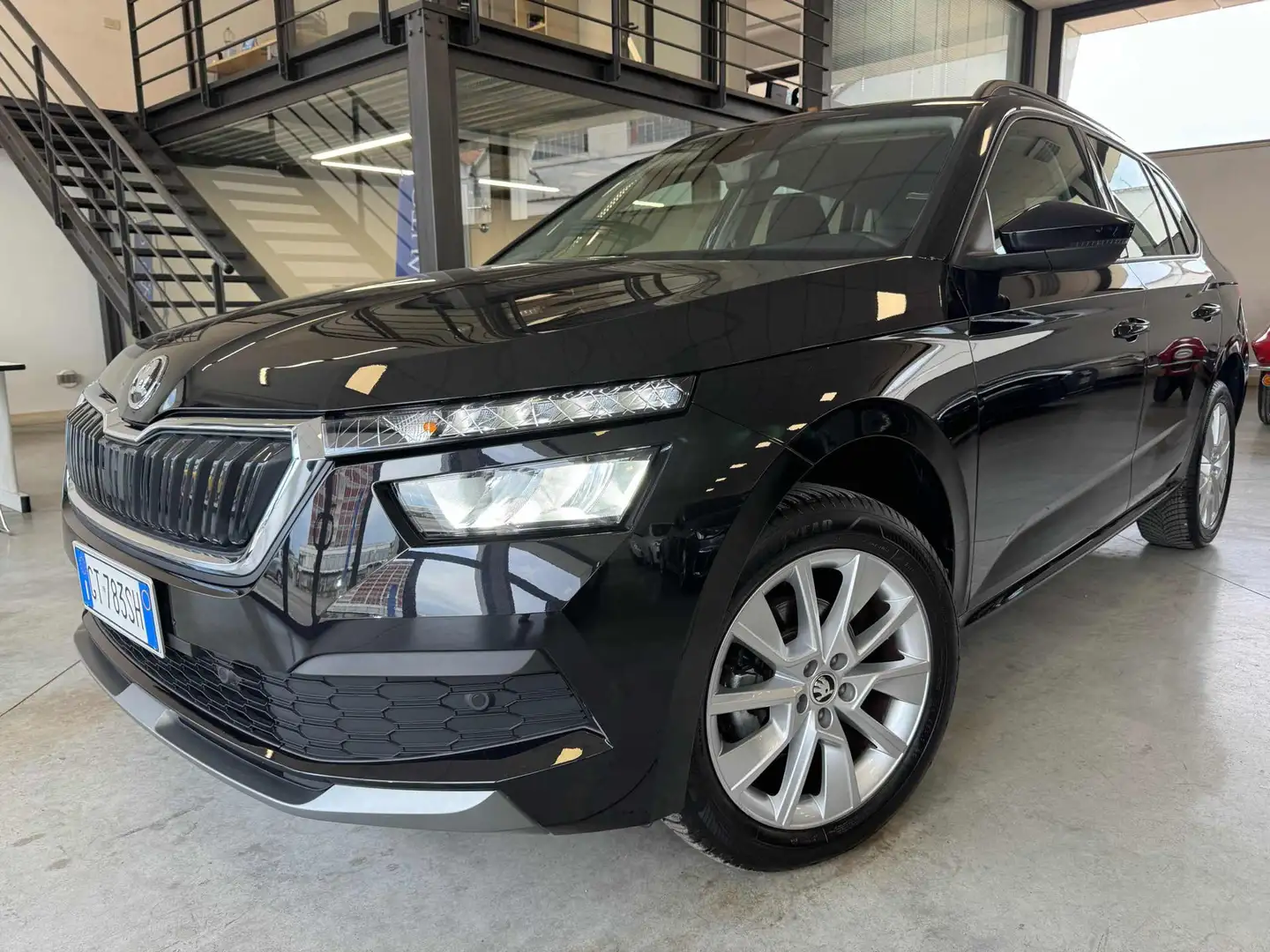 Skoda Kamiq 1.0 TSI 110 CV Ambition Nero - 1