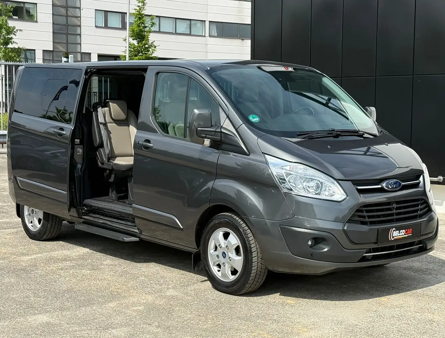 Ford Tourneo Custom 2.0 TDCi -  8 PLACES - AIRCO - CUIR Gris - 1