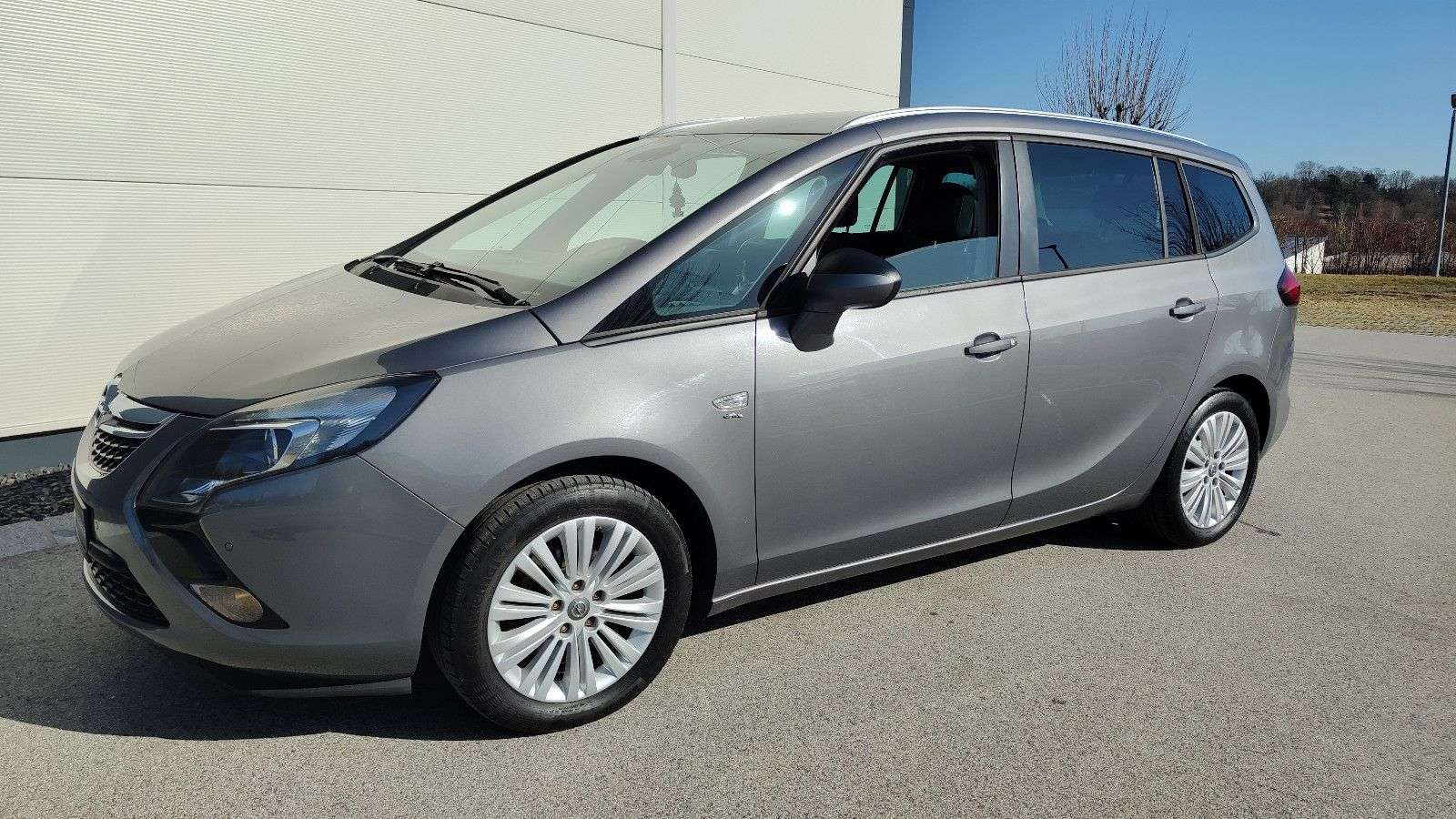 Second hand Opel Zafira 1.6