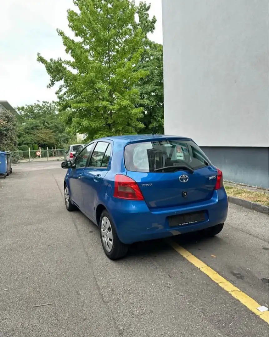 Toyota Yaris 1.3 - 2