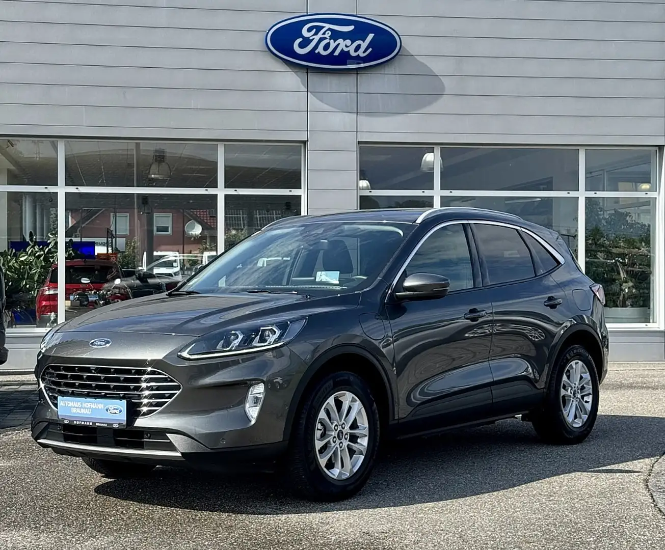 Ford Kuga 2,5 Duratec PHEV Titanium X Aut. Grau - 2