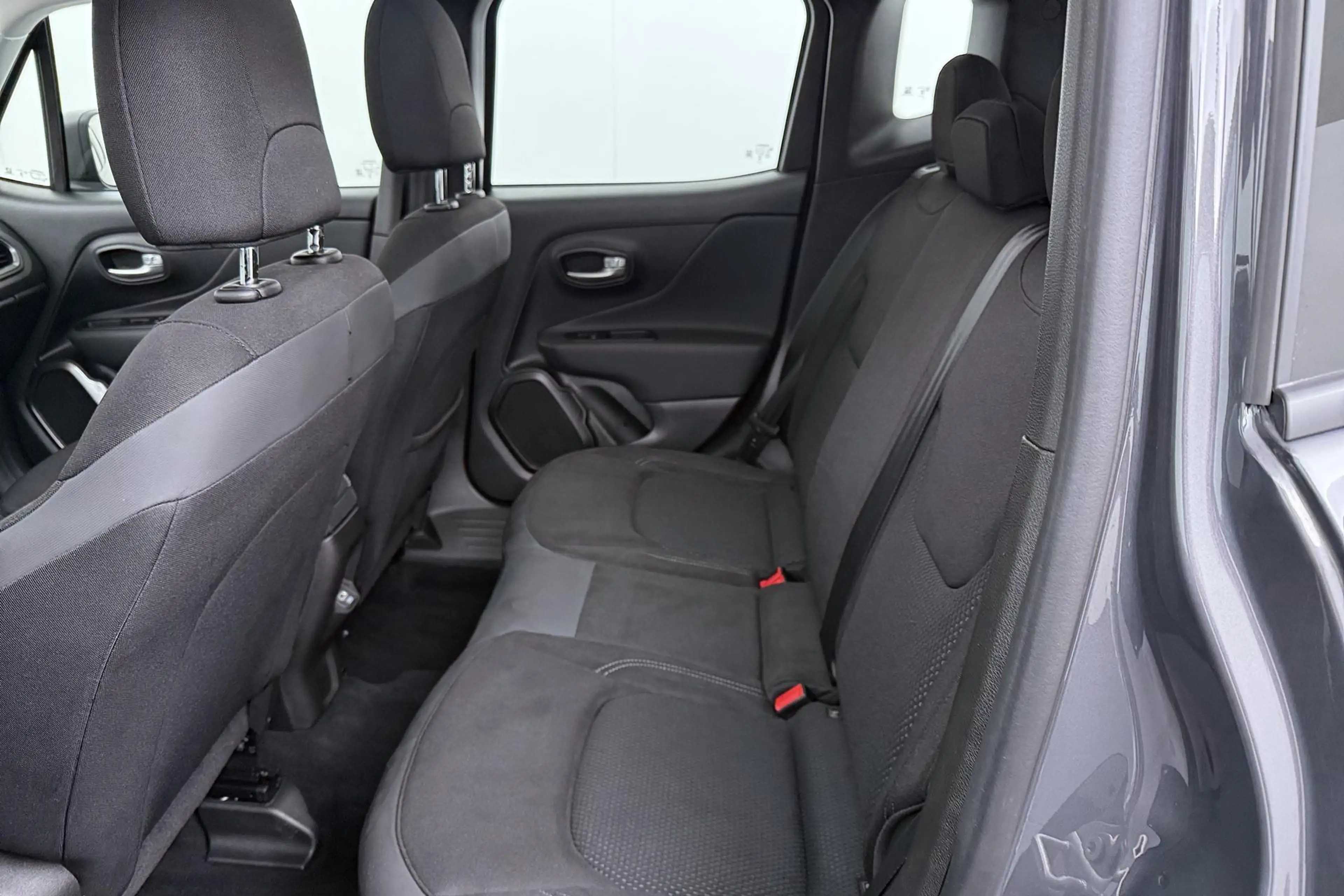Jeep Renegade 1.5T e-Hybrid Altitude | Trekhaak | Elektrische Ka — photo 14