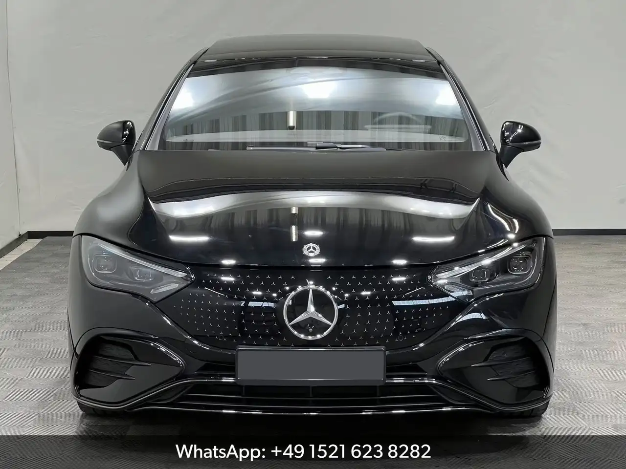 Mercedes-Benz EQE 300