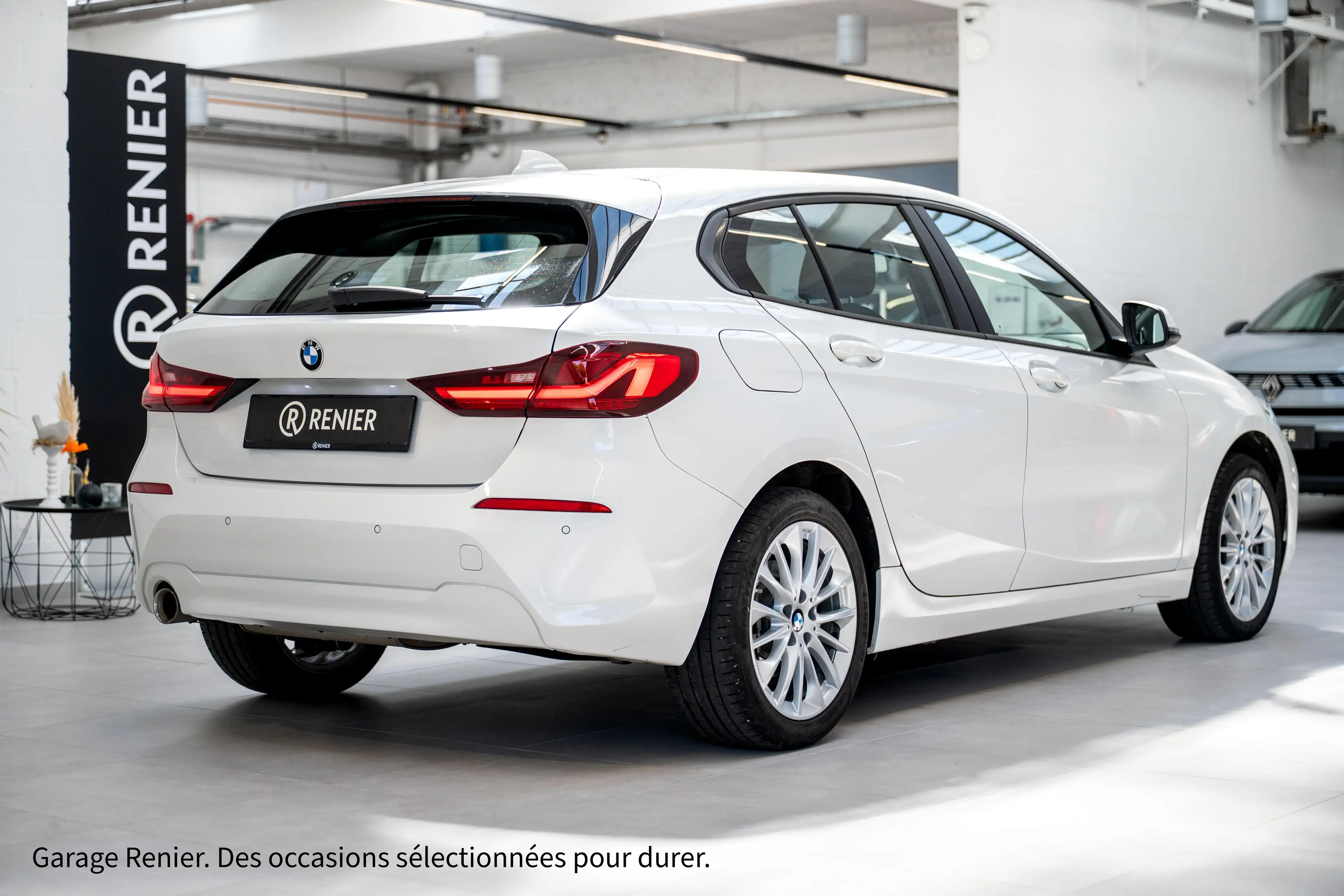 BMW 116 116dA - Garantie 12 mois — photo 4