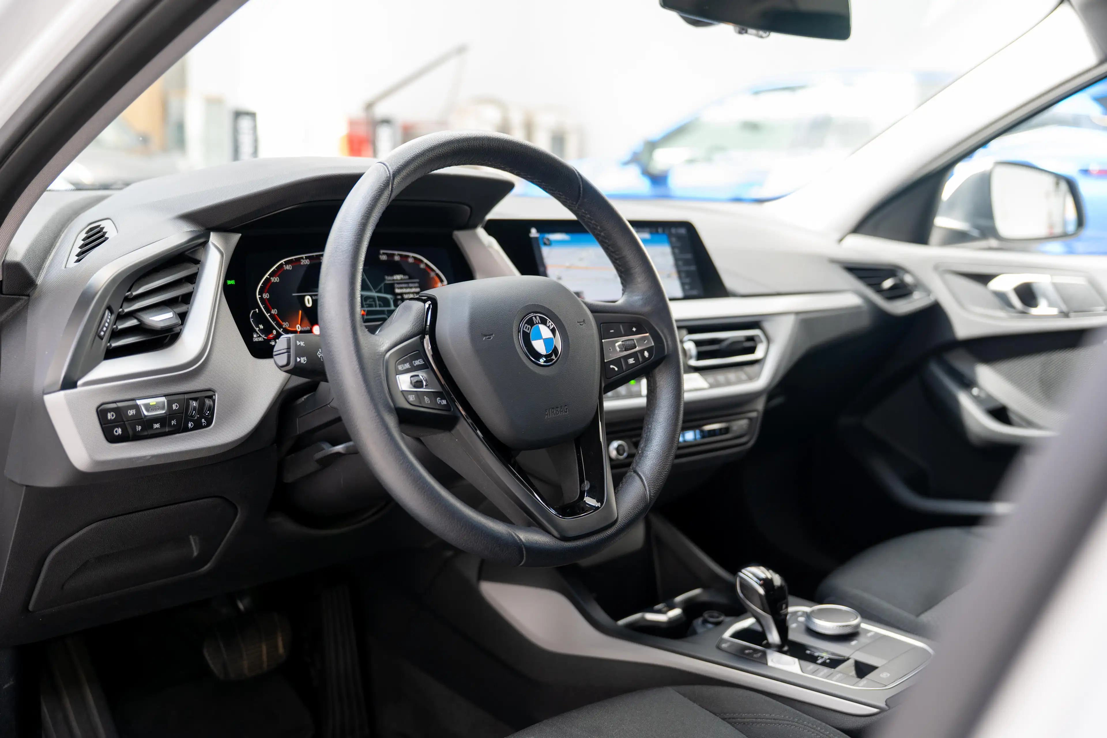 BMW 116 116dA - Garantie 12 mois — photo 7