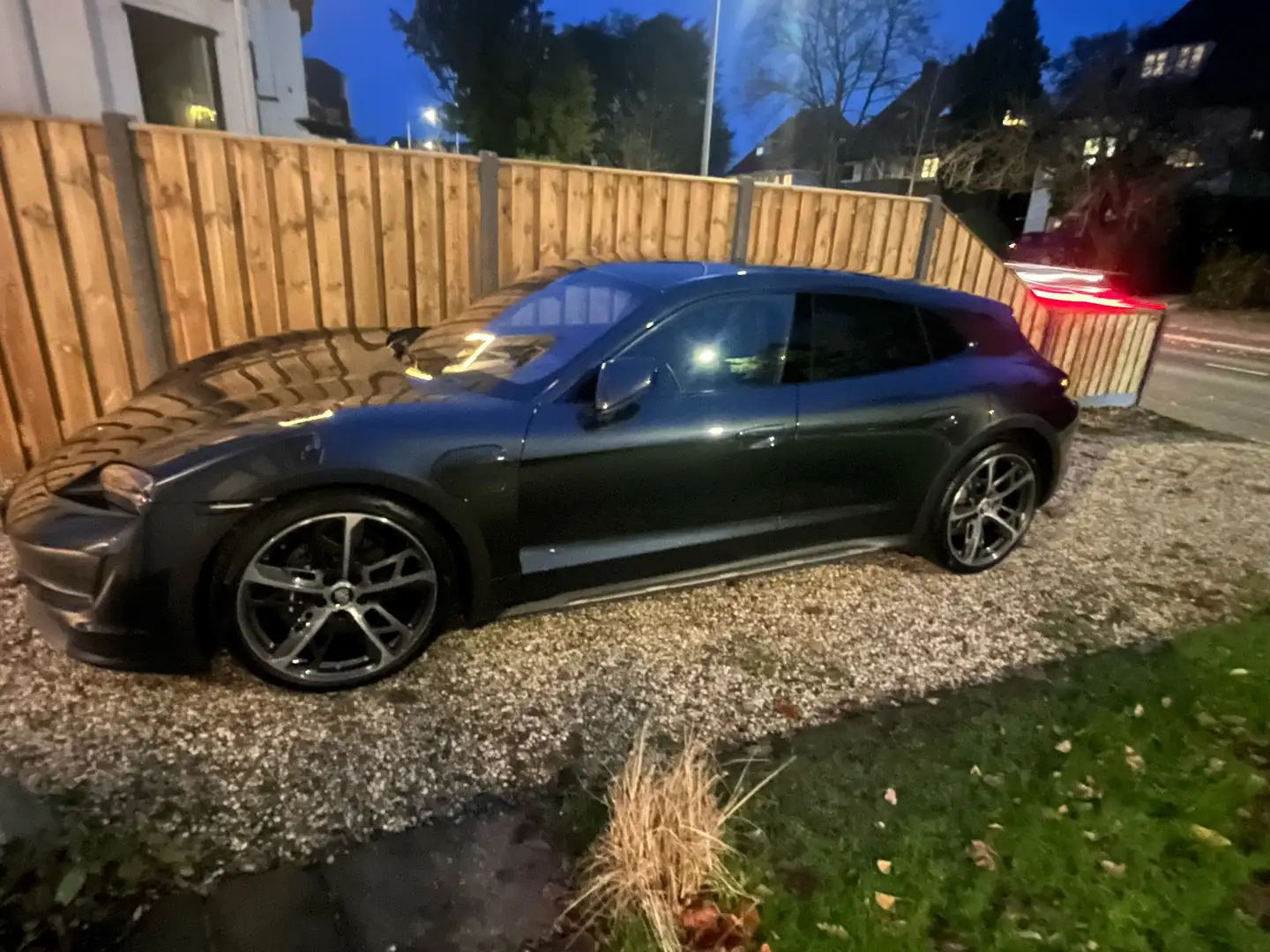 Porsche Taycan 93 kWh 4wd , cross turismo, full option, chrono Grijs - 1