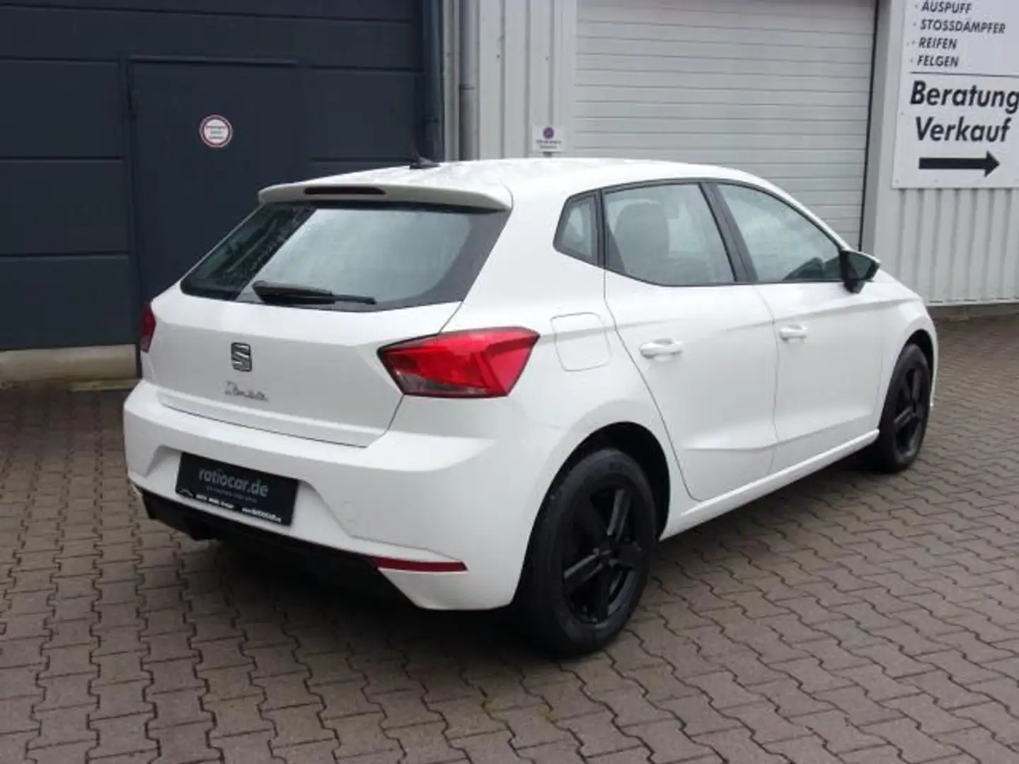 SEAT Ibiza IBIZA REFERENCE 1.0 MPI DAB+ USB BLUETOOTH SD Wit - 2