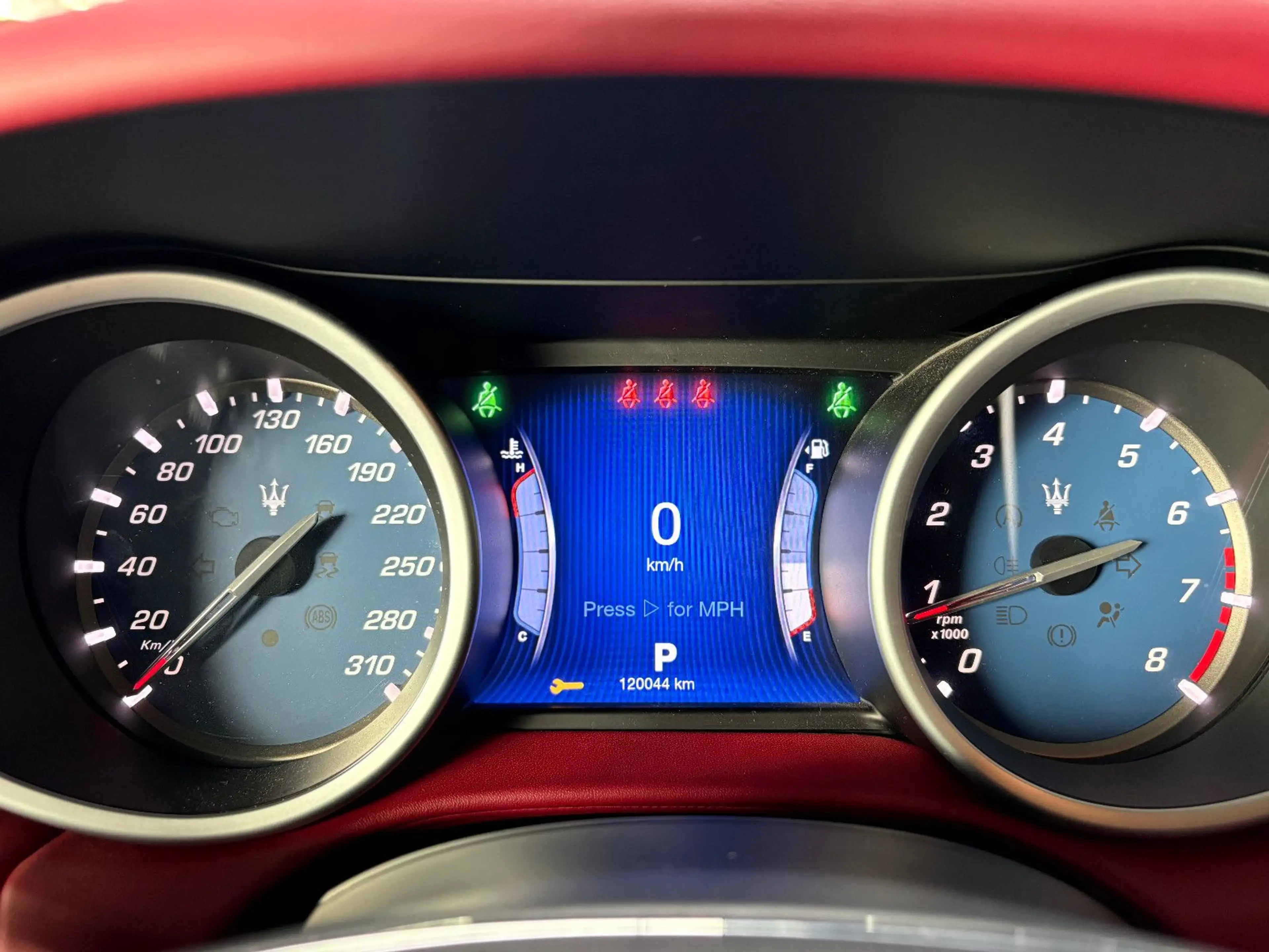 Maserati Ghibli 3.0 V6 S Q4 Automatik — photo 15