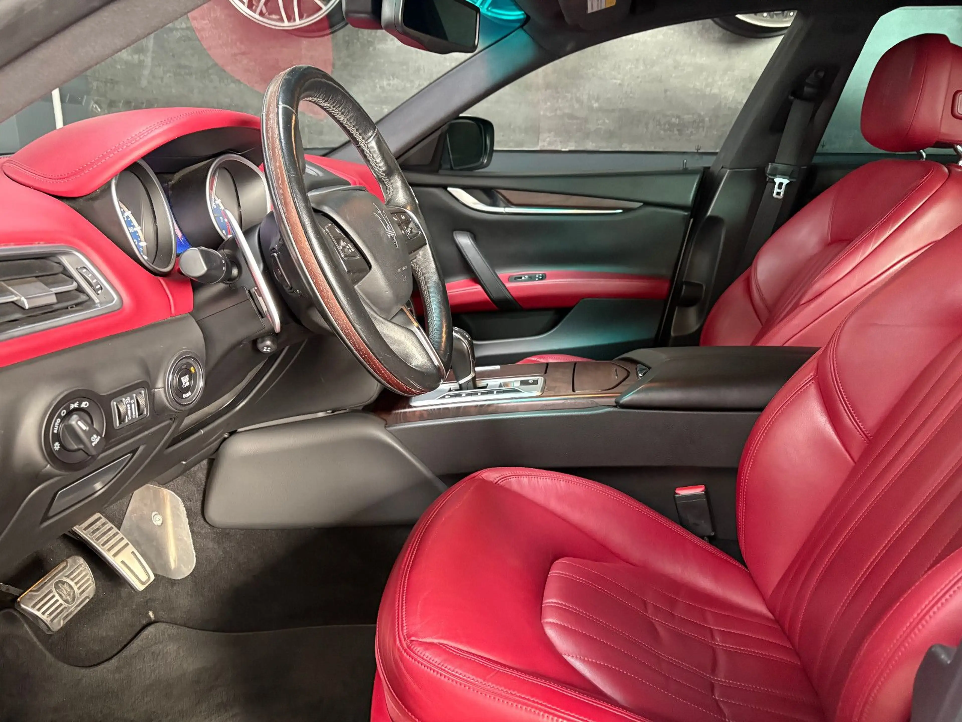 Maserati Ghibli 3.0 V6 S Q4 Automatik — photo 13