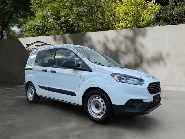 Ford Transit Courier /1.Hand/2xSchiebetür/Klima