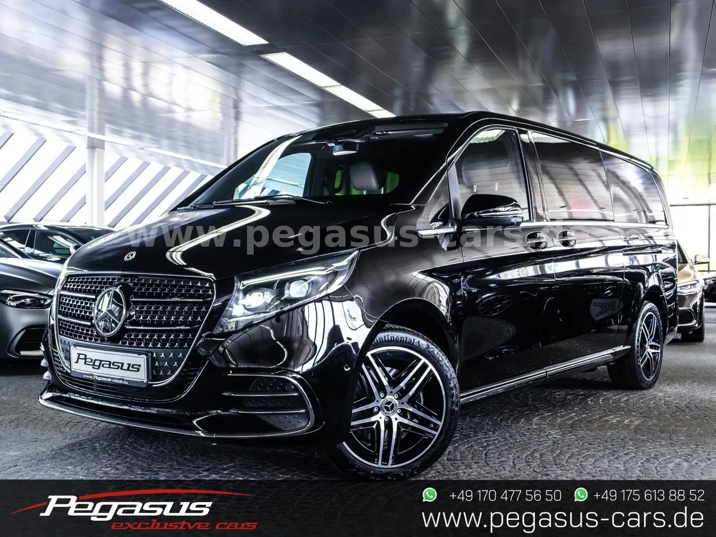 Mercedes-Benz V 300 d  extralang 4MATIC*AIRMATIC*AVANTGARDE*AMG Černá - 1