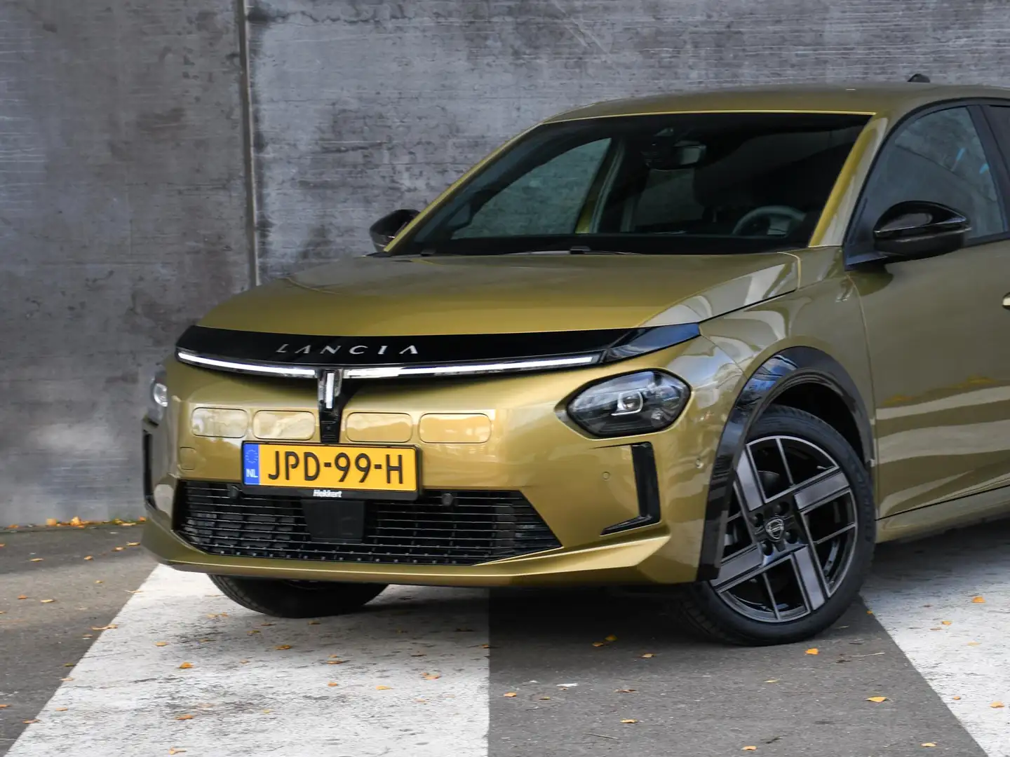 Lancia Ypsilon Edizione Limitata 51 kWh 156pk Automaat ADAPT. CRU Geel - 2