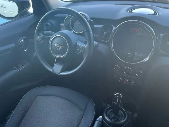 MINI Cooper 2022, foto 8