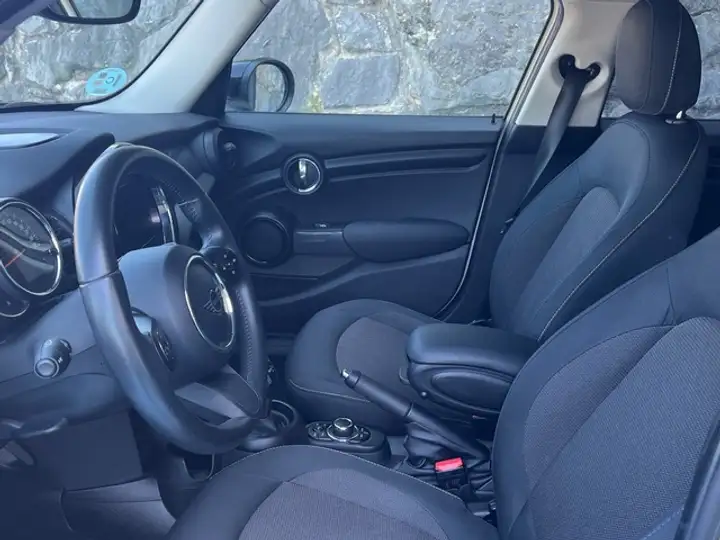 MINI Cooper 2022, foto 21