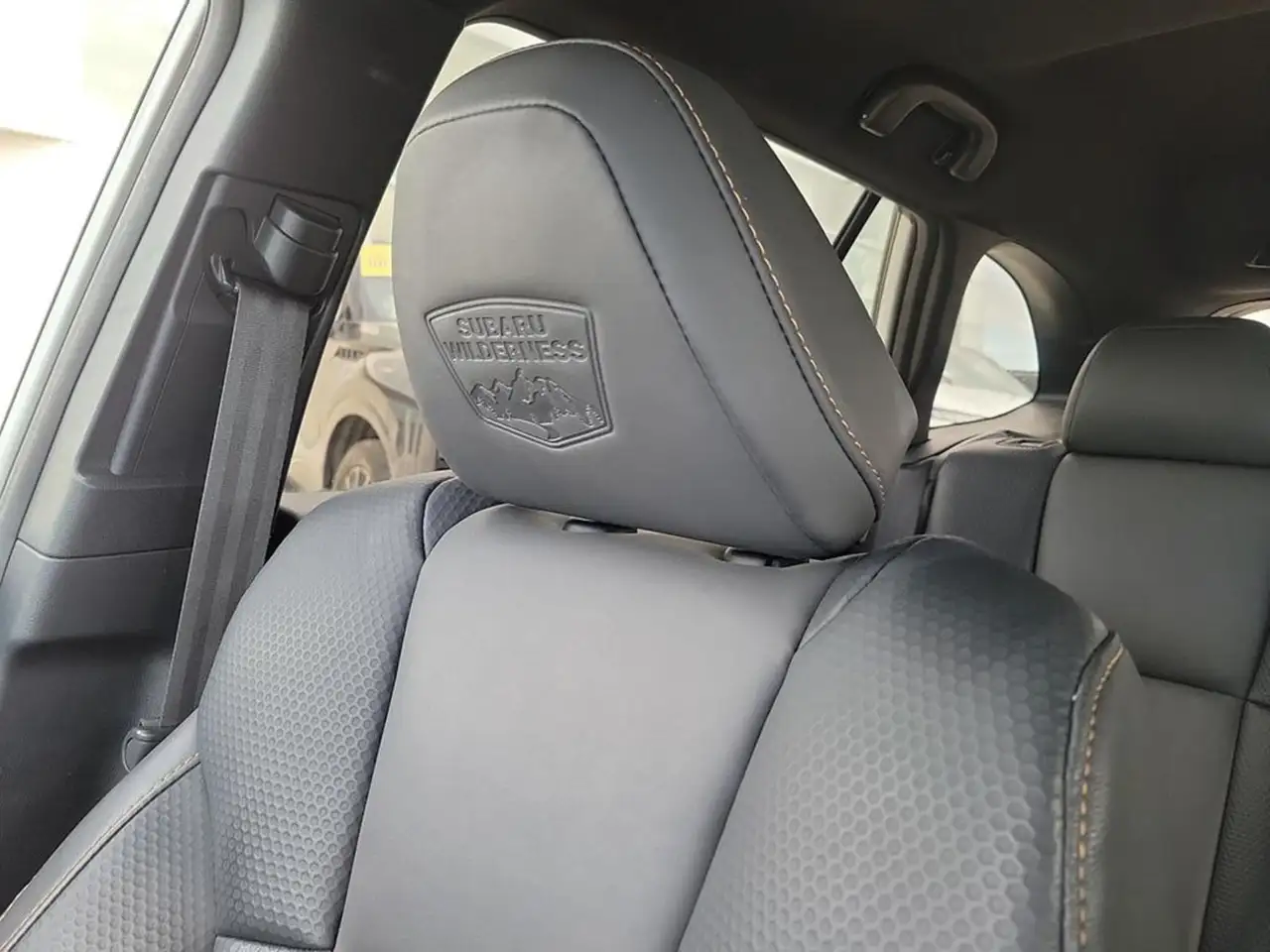 Subaru OUTBACK снимка Subaru OUTBACK