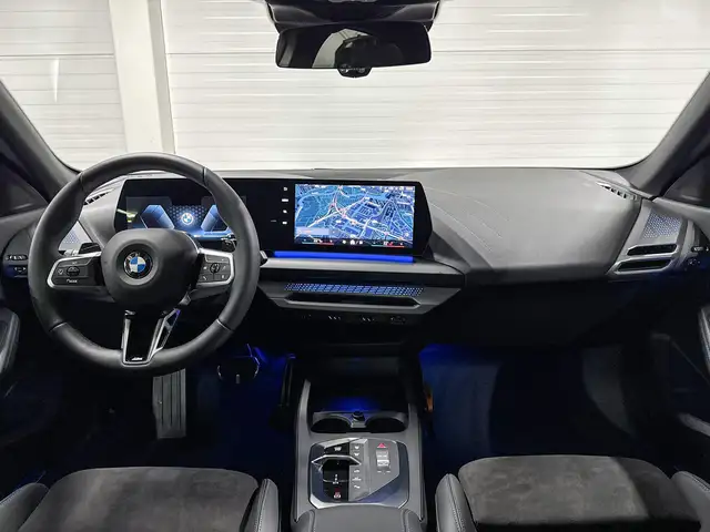 BMW 2 Series view 12