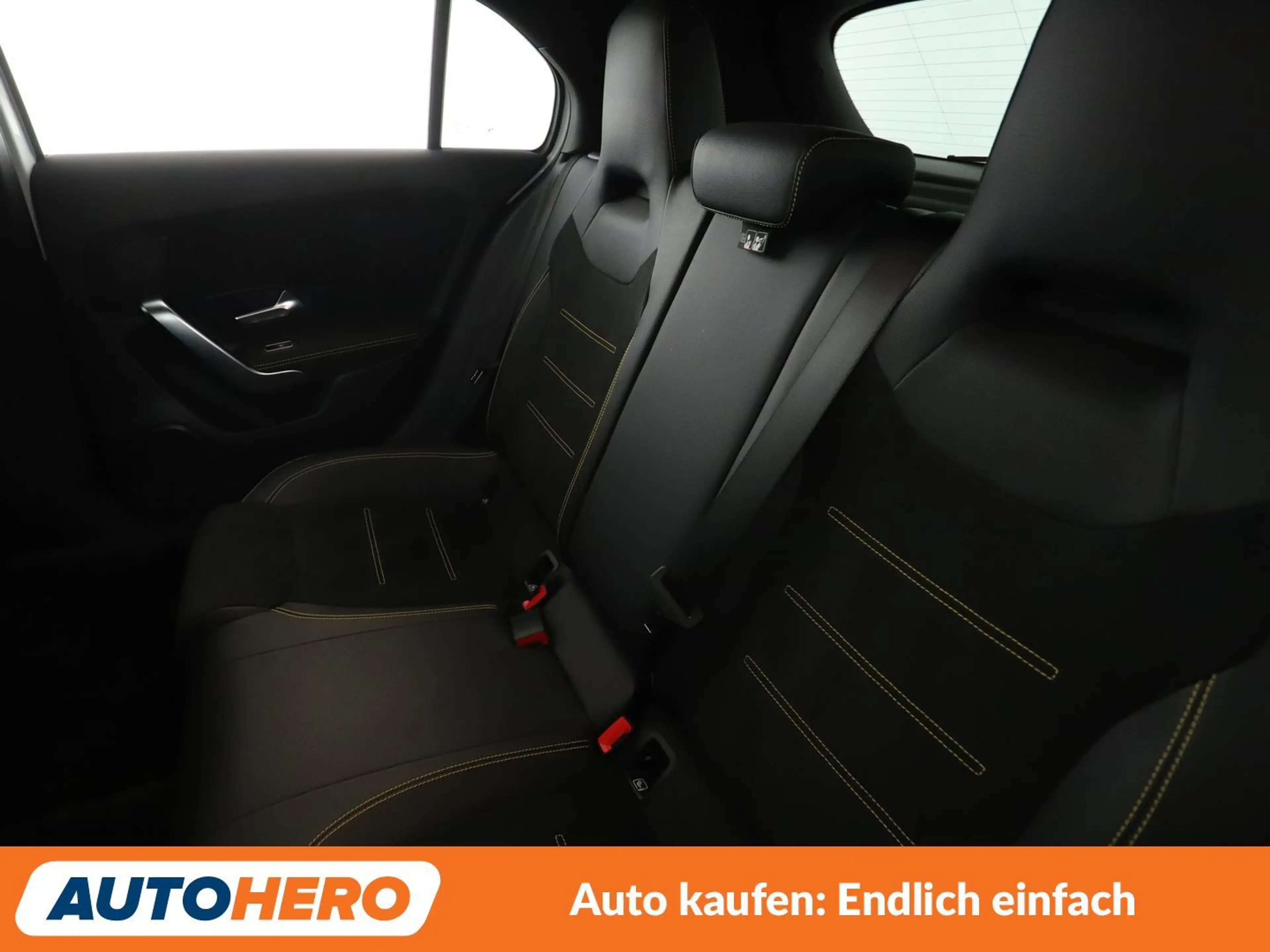 Mercedes-Benz A 45 AMG A 45 AMG S 4Matic Aut.*NAVI*LED*TEMPO*CAM*PDC*SHZ* — photo 12