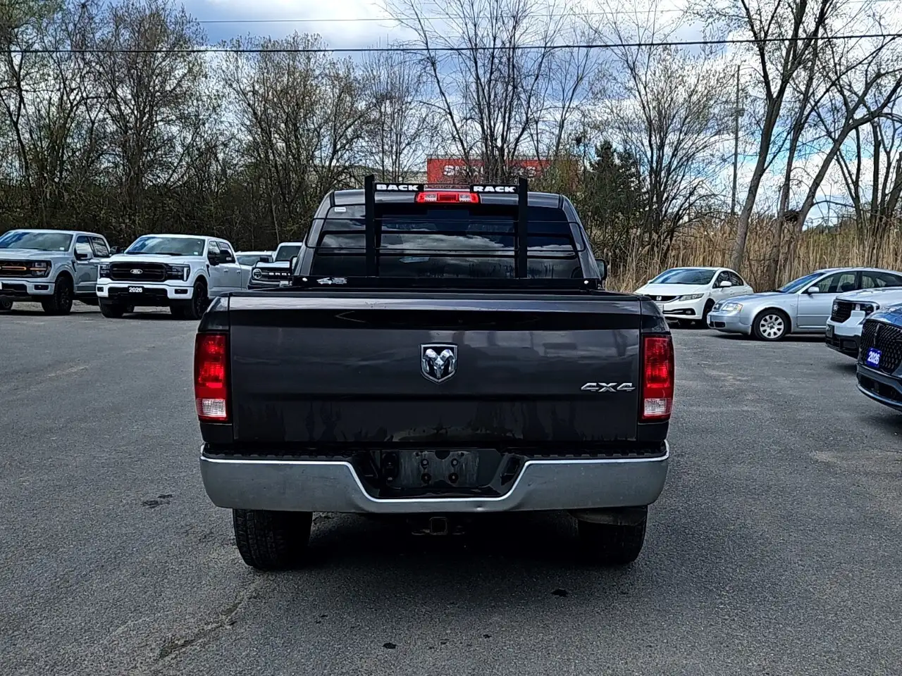 RAM 1500 снимка RAM 1500