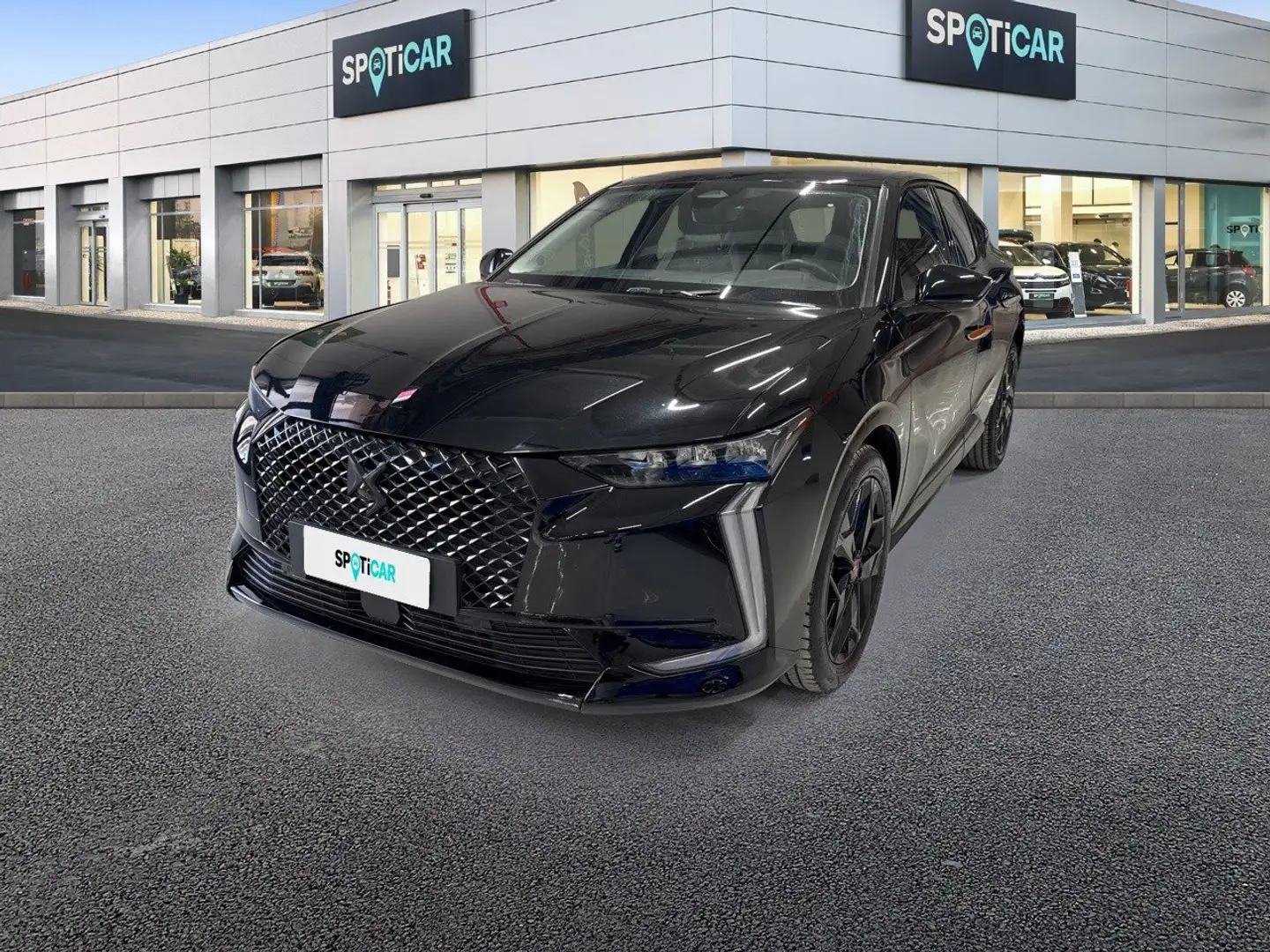 DS Automobiles DS 4 BlueHDi 130 Automatico PerformanceLine Noir - 1