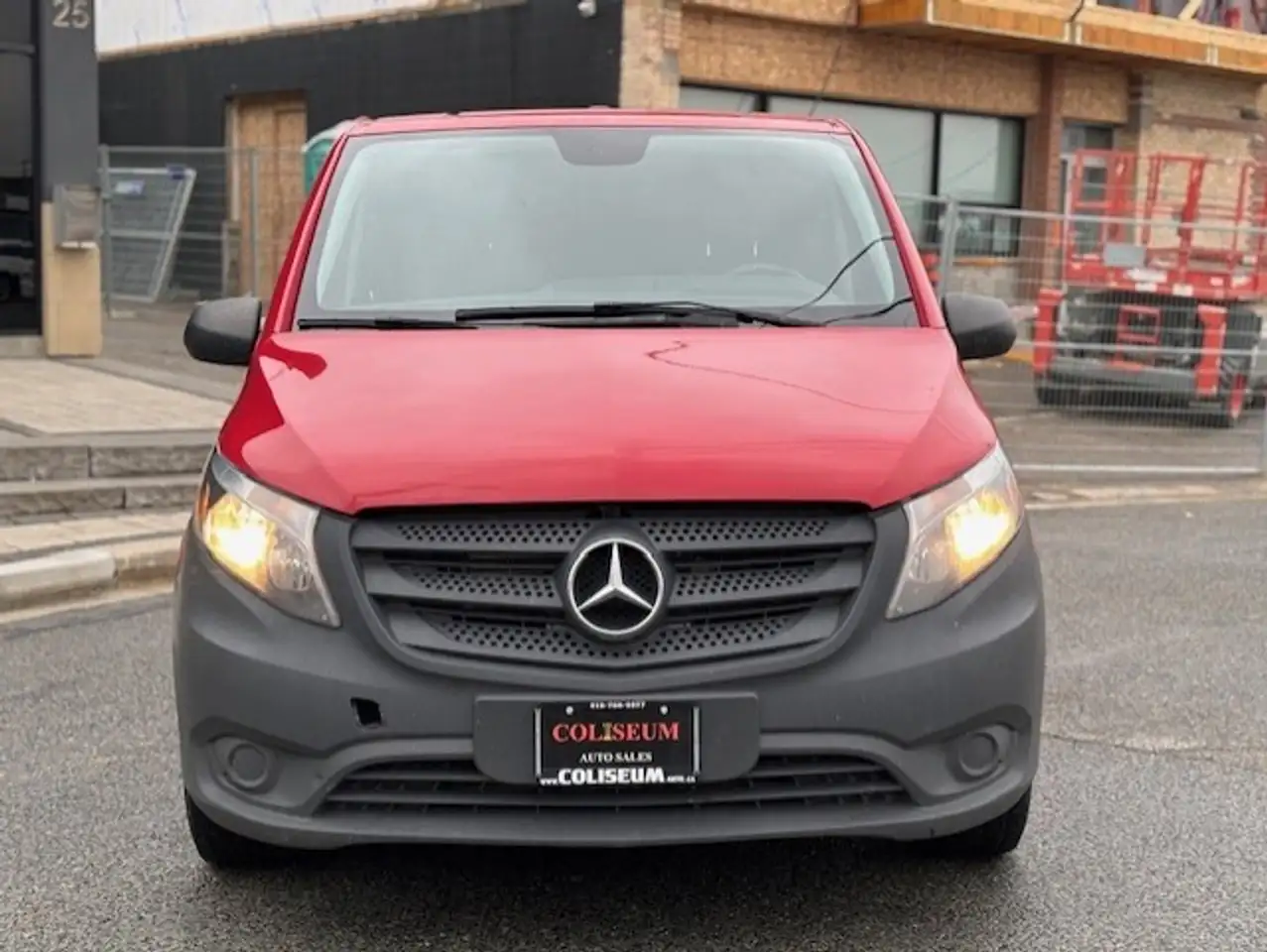 Mercedes-Benz Metris Cargo Van снимка Mercedes-Benz Metris Cargo Van