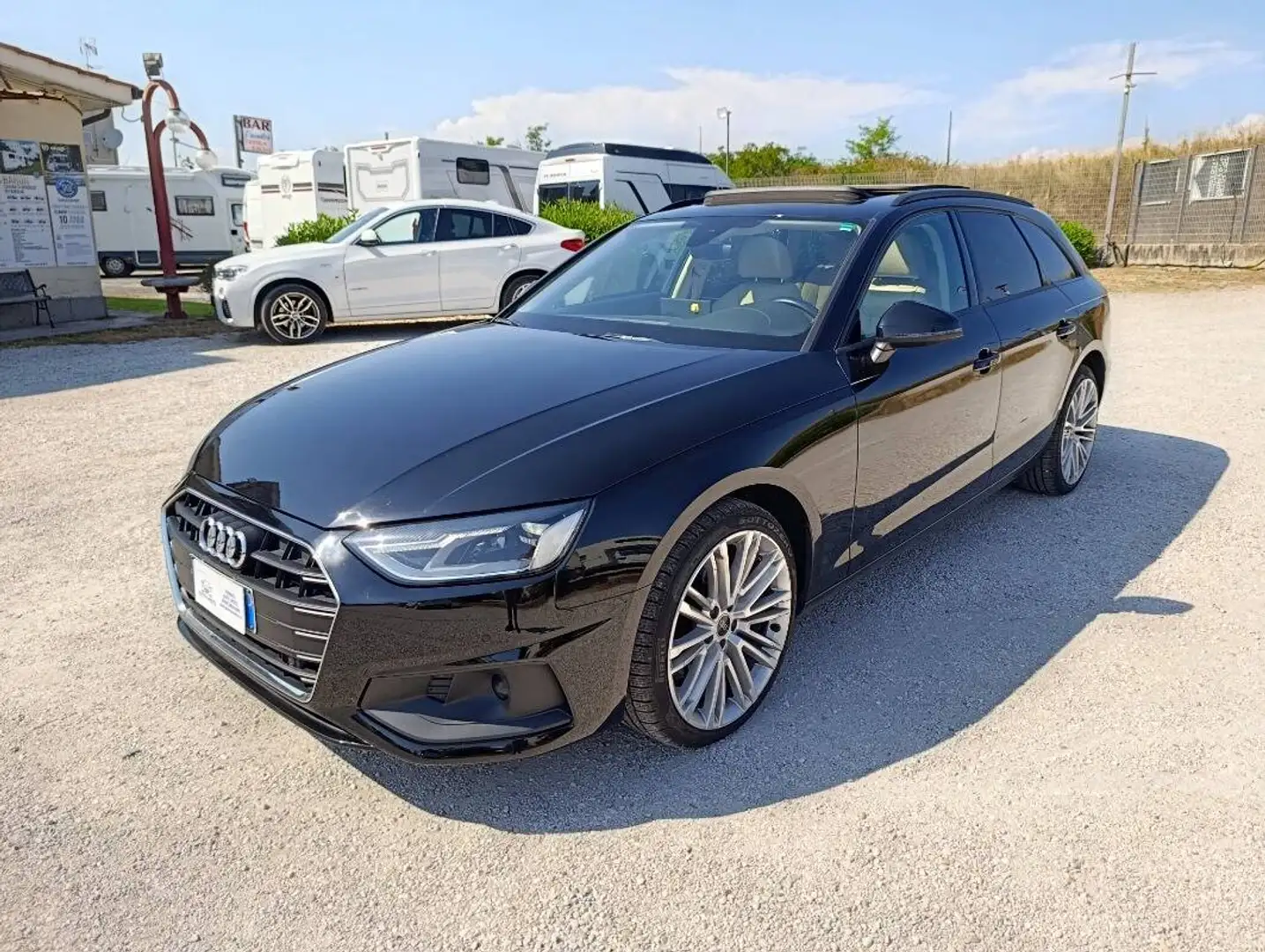 Audi A4 35 2.0 tdi mhev 163cv s-tronic TETTO APRIBILE Noir - 1