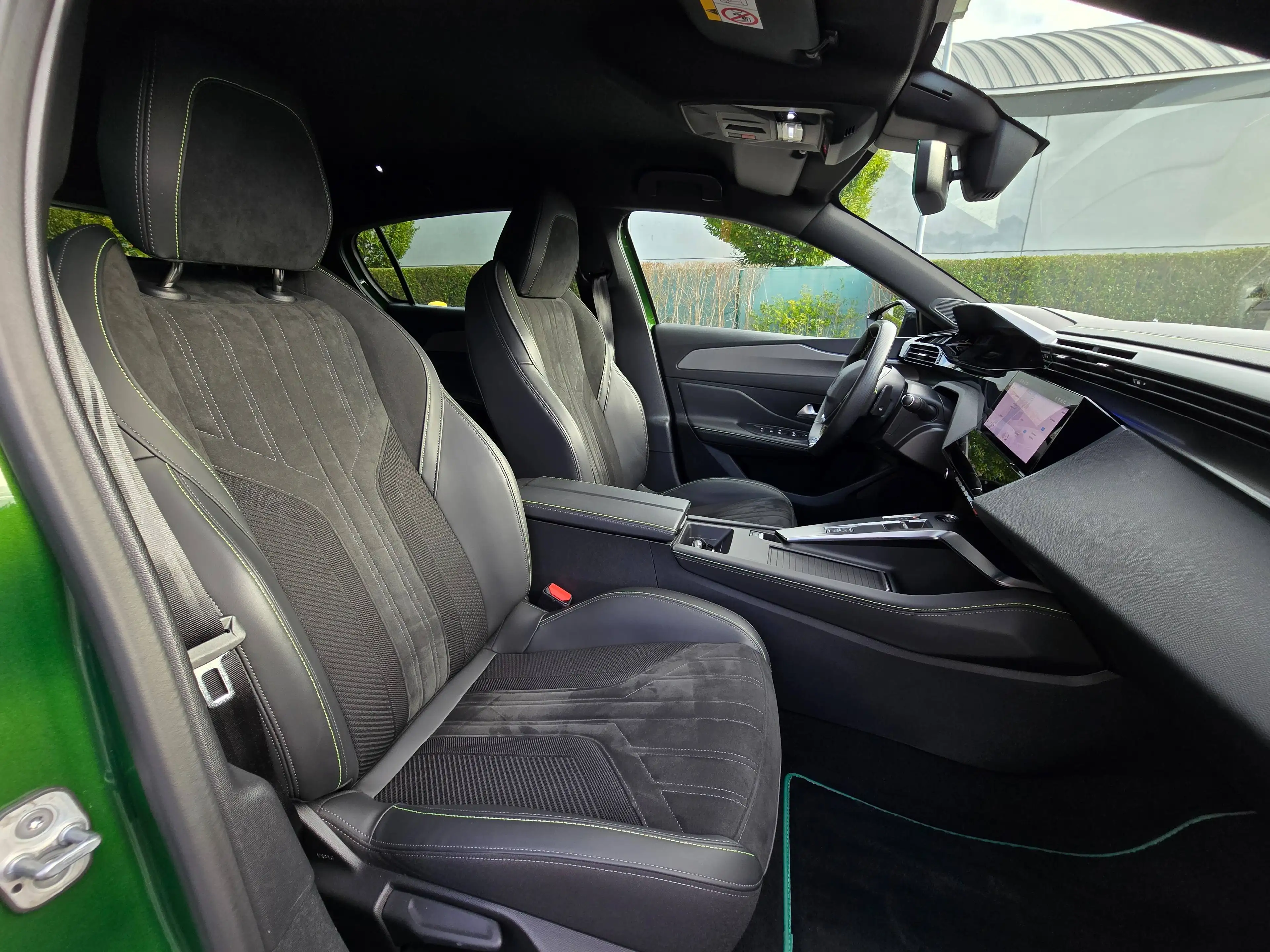 Peugeot 308 308 SW GT — photo 10
