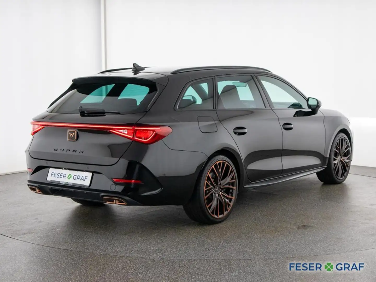 CUPRA Leon ST 1.4 Hybrid VZ DSG LED / PDC / RearView / Naviga Negro - 2