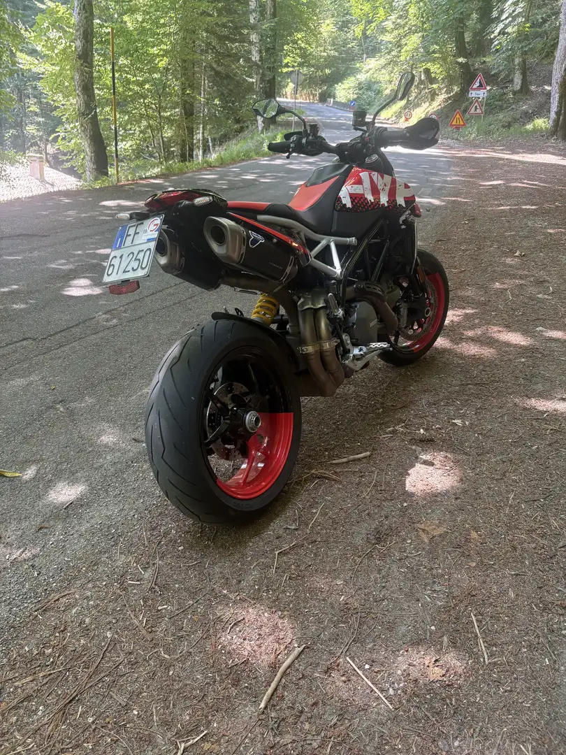Ducati Hypermotard 950 rve - 2
