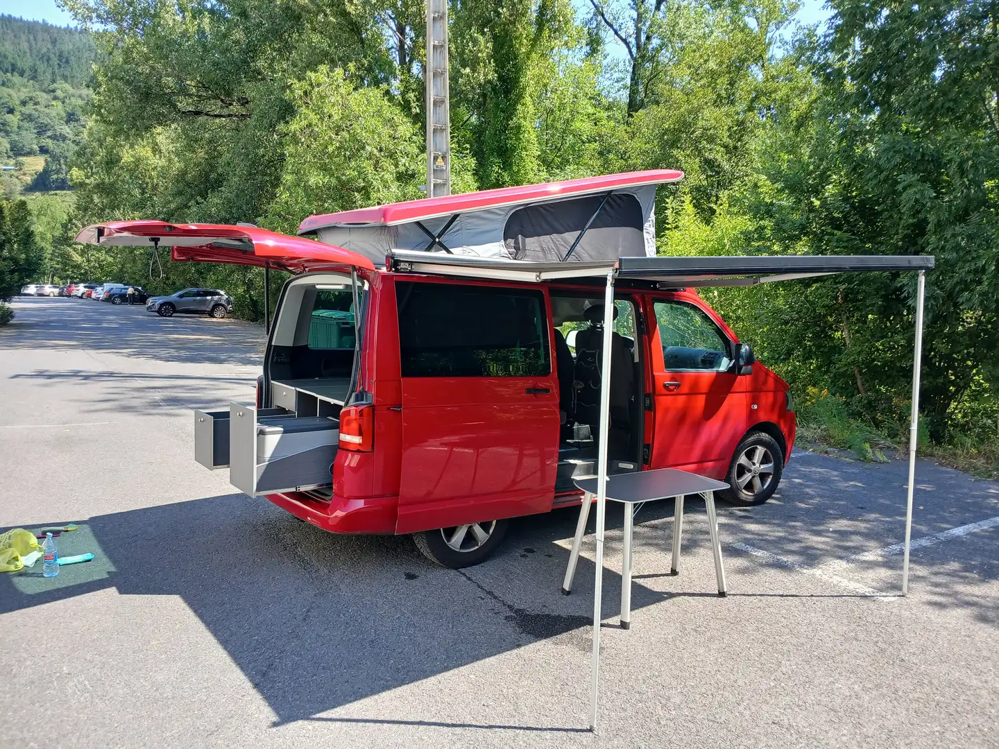 Volkswagen T5 Multivan Multivan 2.0TDI Startline Startline Rojo - 2