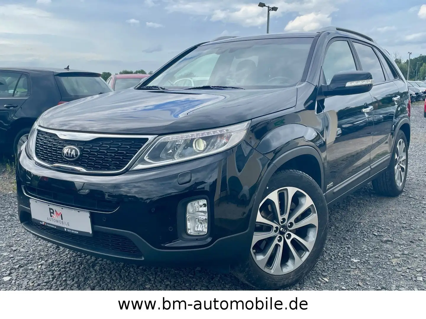 Kia Sorento Spirit 4WD*NAVI*KAMERA*PDC*LEDER*AHK*PDC Schwarz - 1