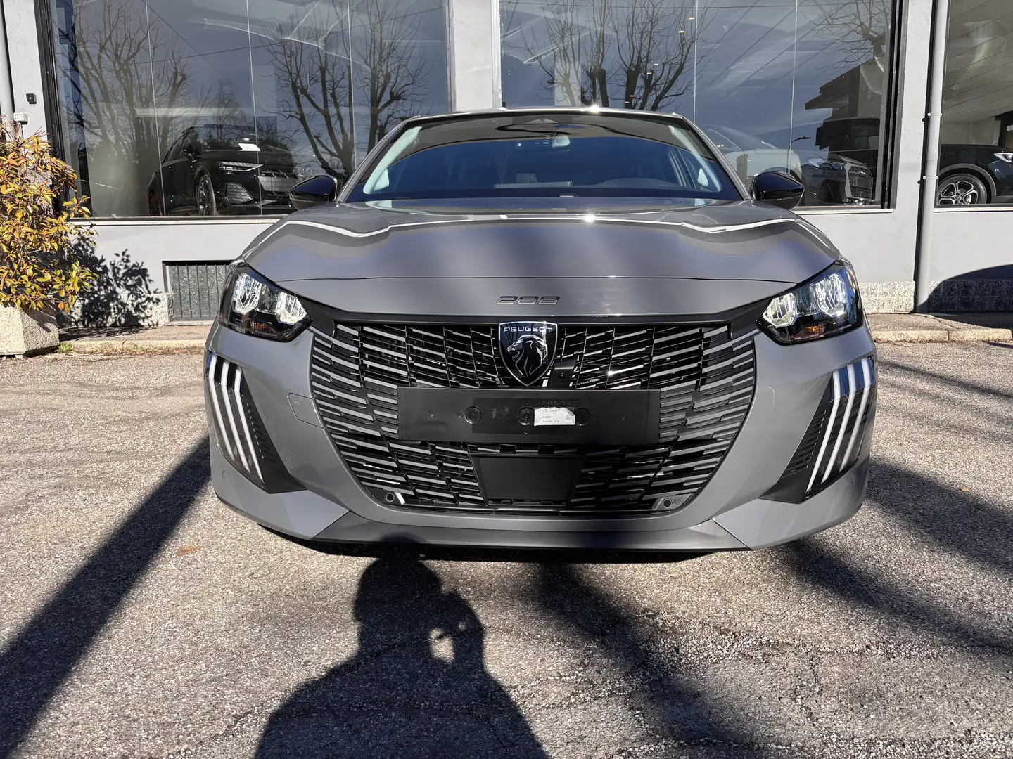 Peugeot 208 1.2 hybrid Allure 110cv e-dcs 6 Km0 Grau - 1