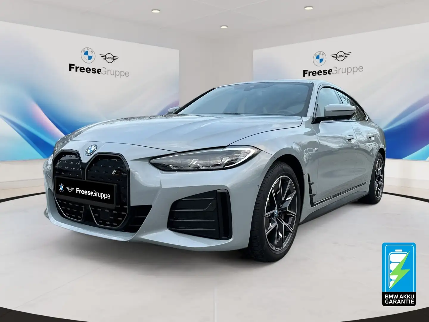 BMW i4 eDrive40 Gran Coupé AHK STANDHZ RFK LORDOSE Grau - 1