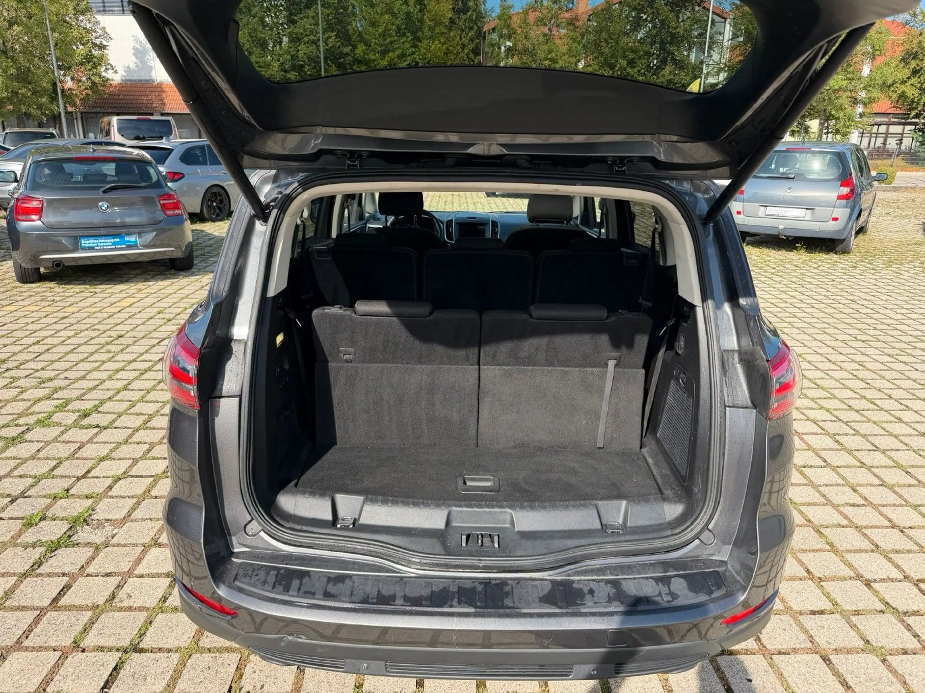 Ford S-Max S-MAX Titanium 2.0 TDCI 7 Sitzer — photo 22